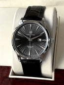 Relógio masculino elegante em couro